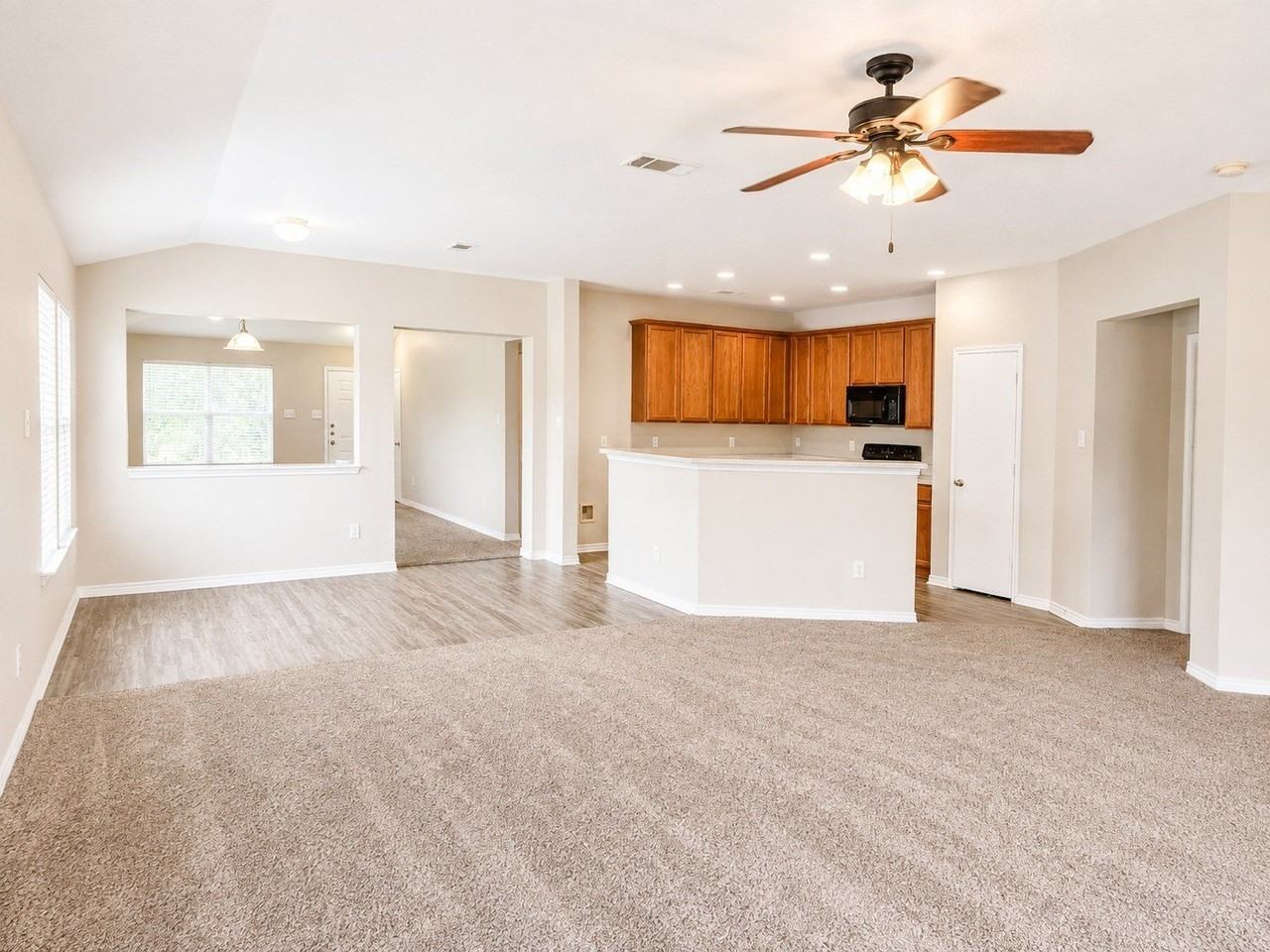 14117 Playa Trl - Photo 2 of 18