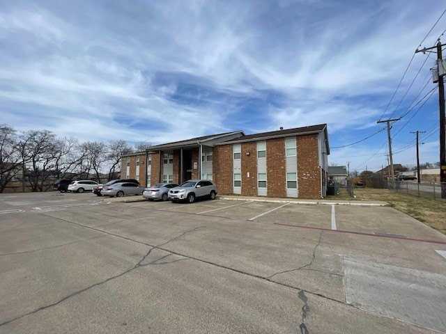 327 Se 3rd St #202