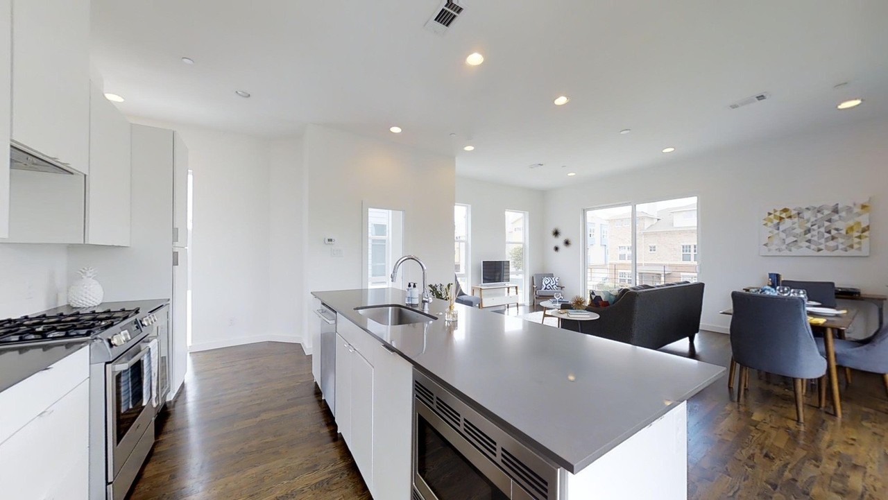 4905 Live Oak St #C - Photo 7 of 19