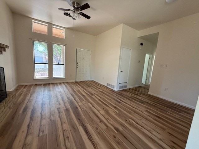 1342 Seamans Way - Photo 2 of 22