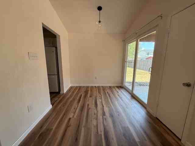 1342 Seamans Way - Photo 6 of 22
