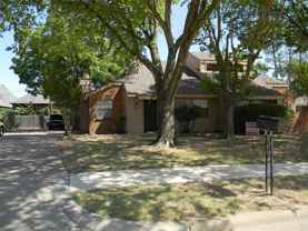 811 Windcrest Dr - Photo 1 of 1