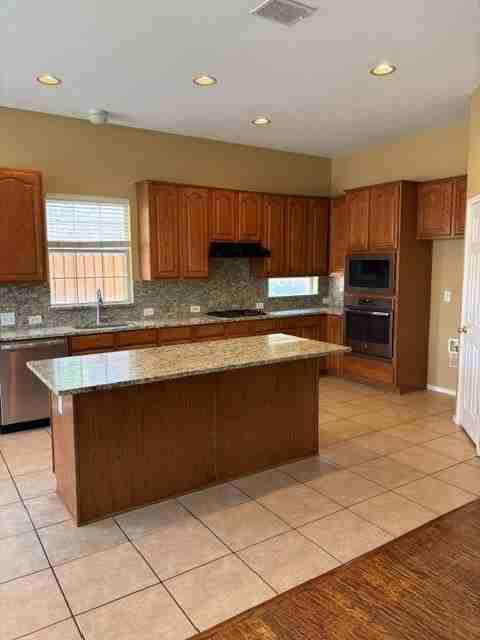 2605 Gull Lake Dr - Photo 7 of 17