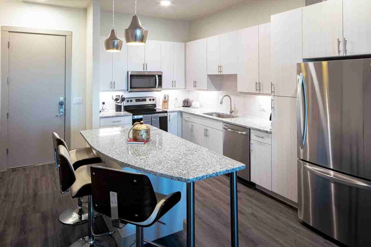 601 N Oak St #336 - Photo 4 of 12
