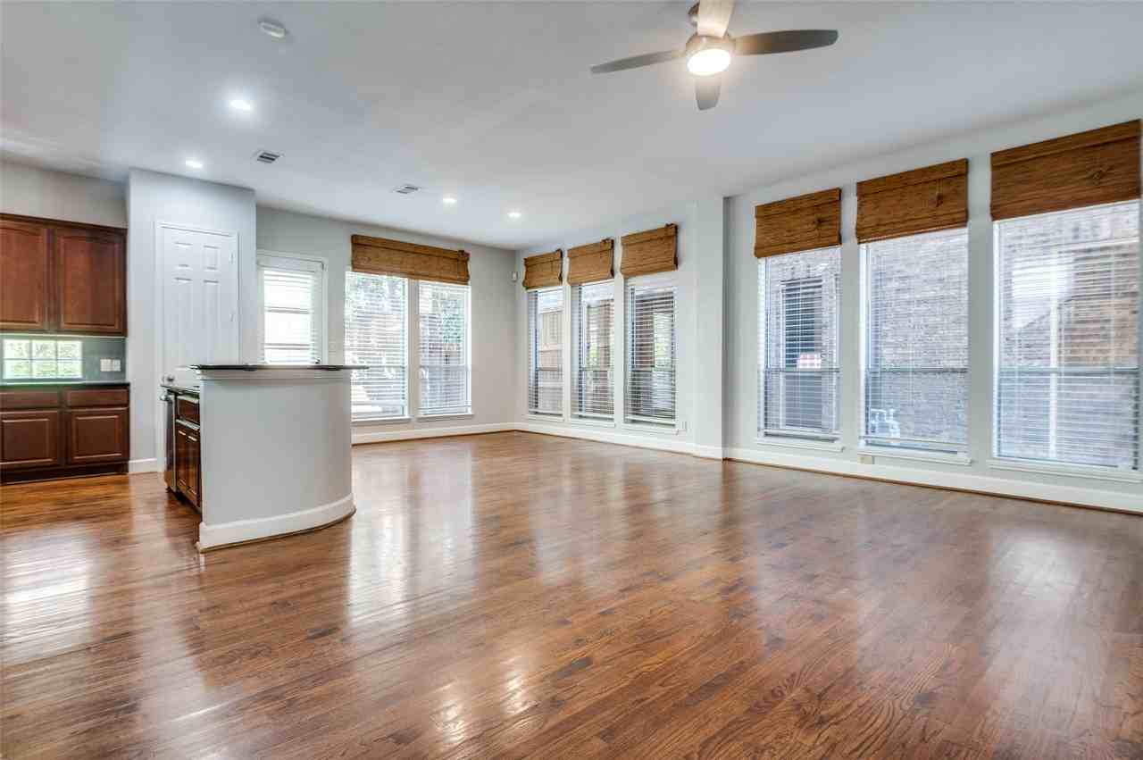 909 City Side Ln - Photo 6 of 26