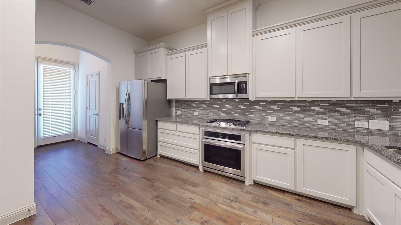 2401B Cort Dr - Photo 7 of 23