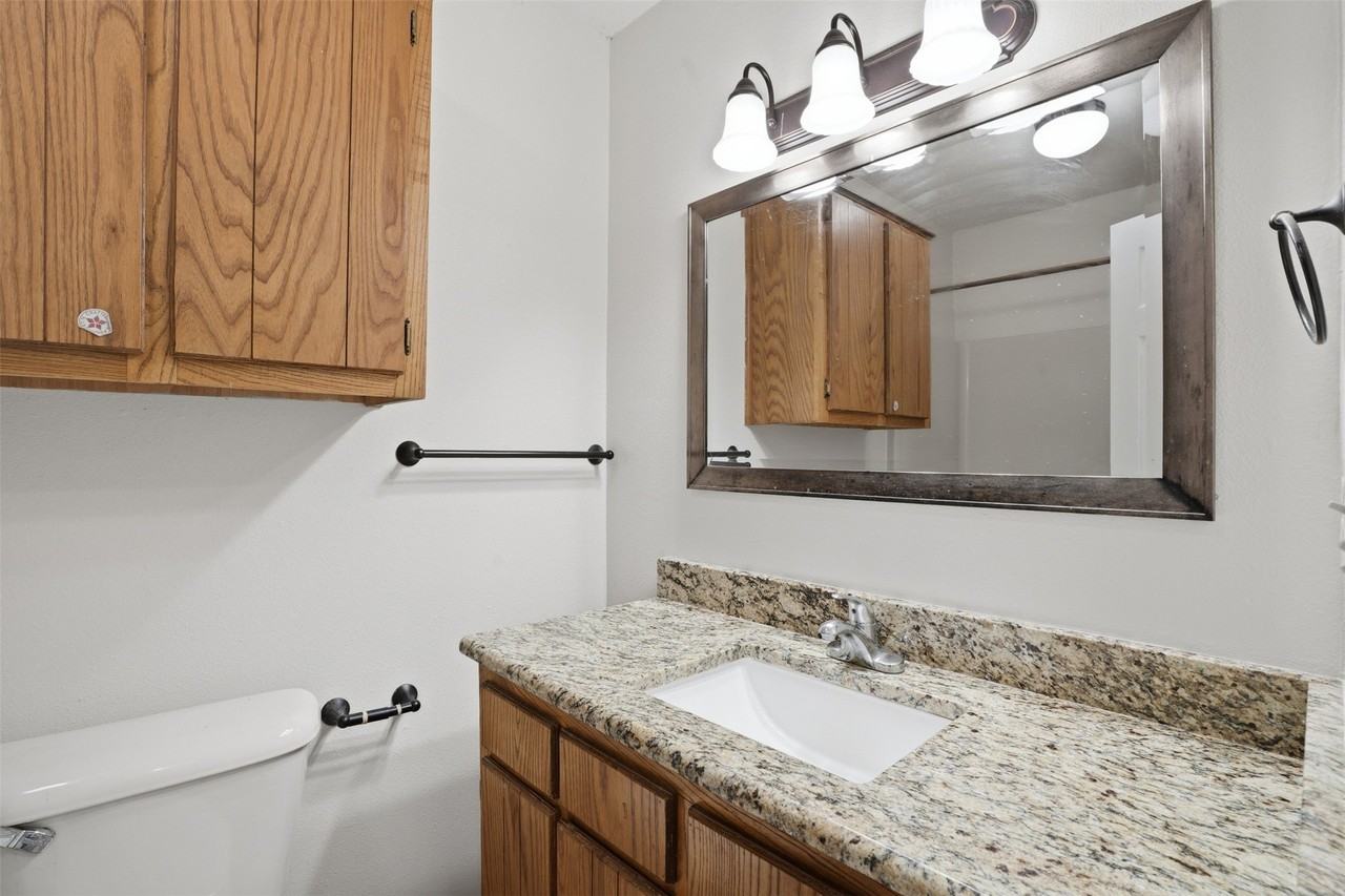 106 Shaw St #106 - Photo 6 of 25