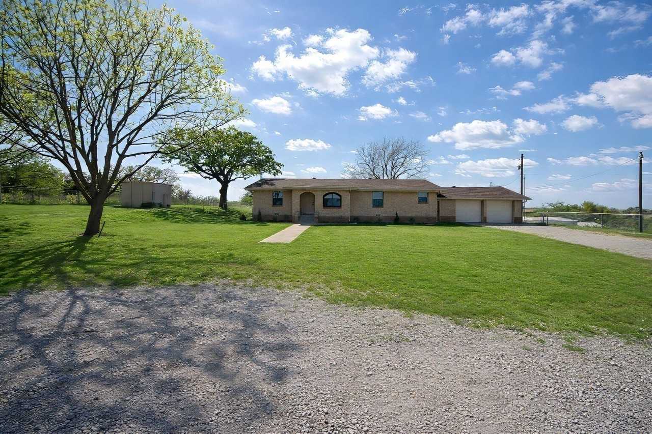 1119 Salt Creek Rd - Photo 3 of 27