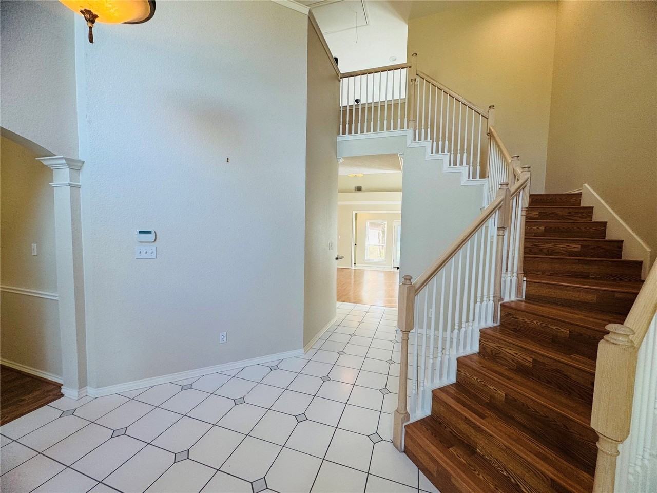 3116 Oak Dr - Photo 3 of 27