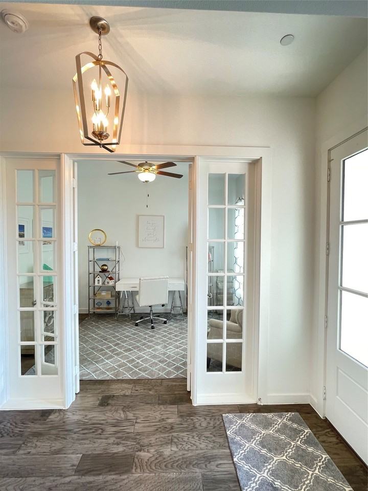 3922 Cotton Gin Rd - Photo 7 of 39