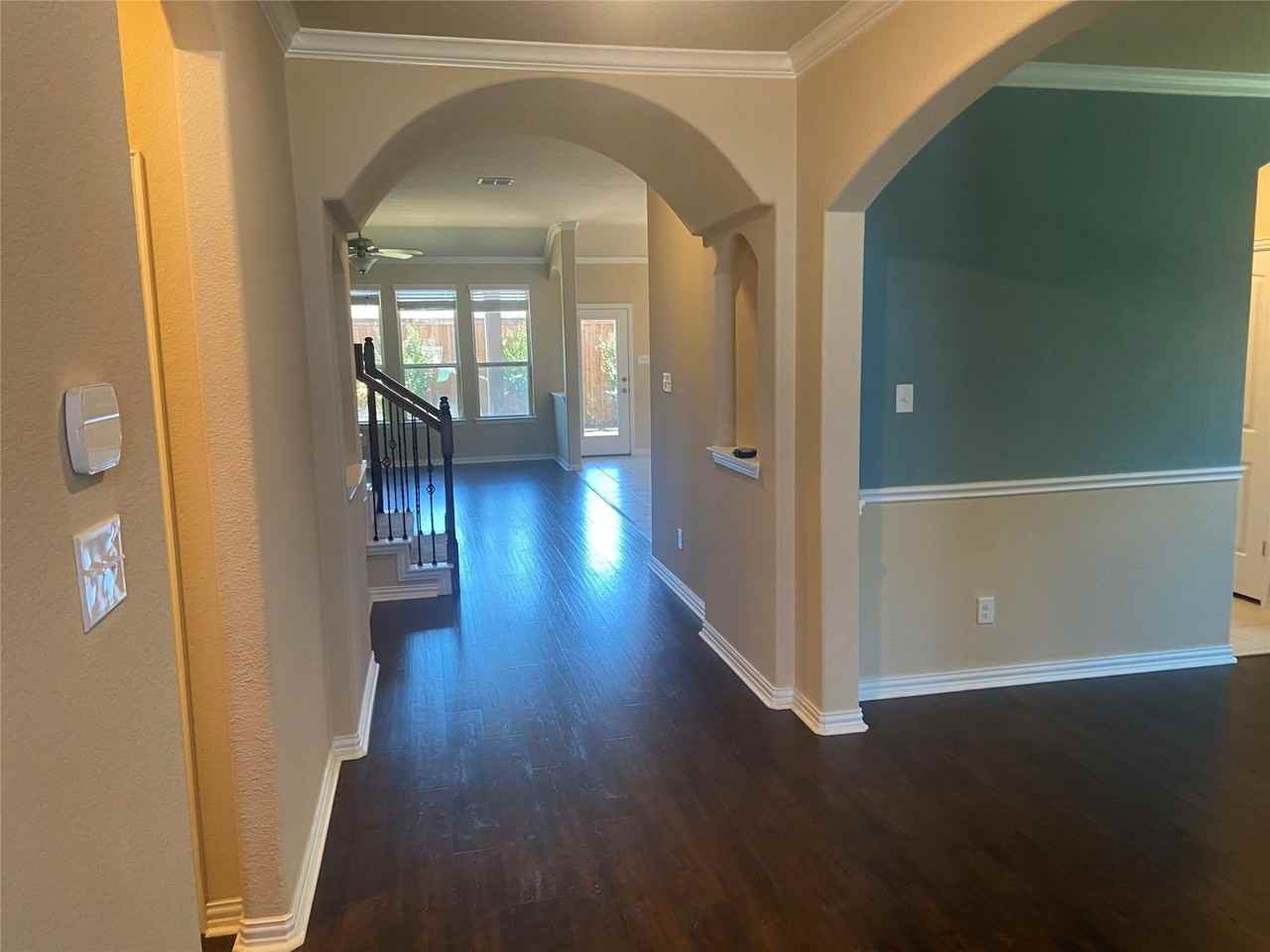 16540 Amistad Ave - Photo 5 of 26