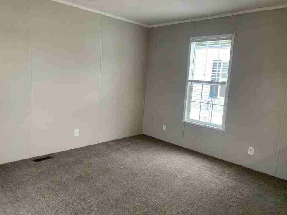 46000 Geddes Rd #318 - Photo 5 of 14