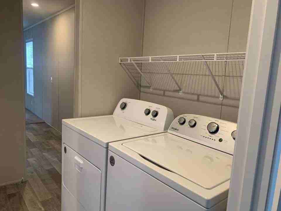 46000 Geddes Rd #318 - Photo 7 of 14
