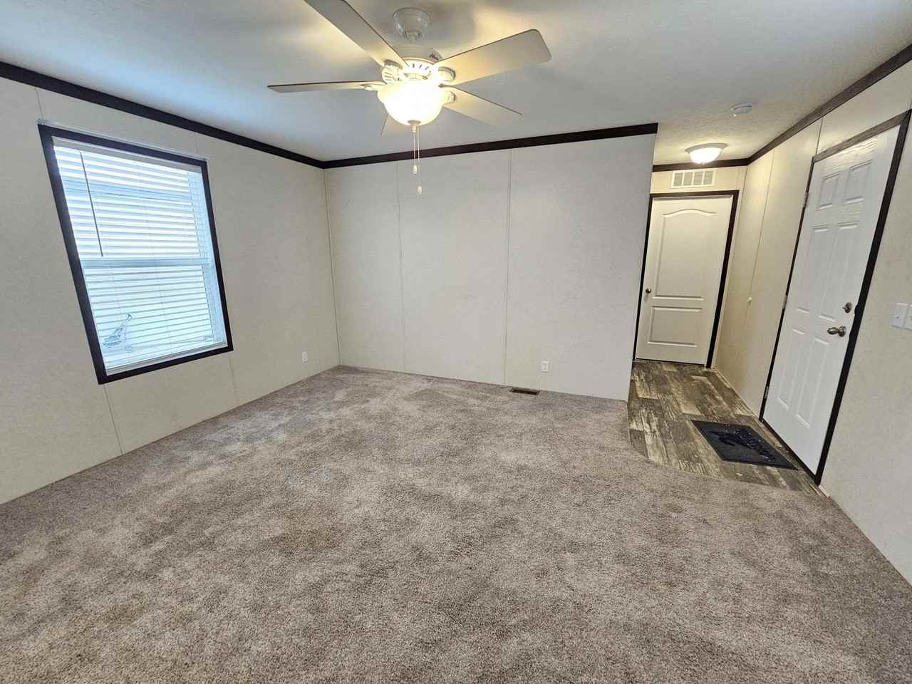 46000 Geddes Rd #278 - Photo 4 of 11