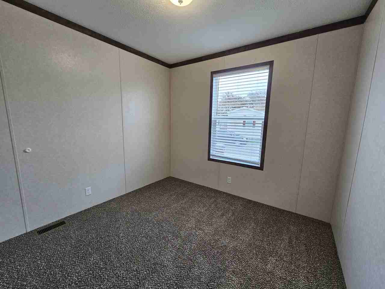 46000 Geddes Rd #455 - Photo 7 of 17