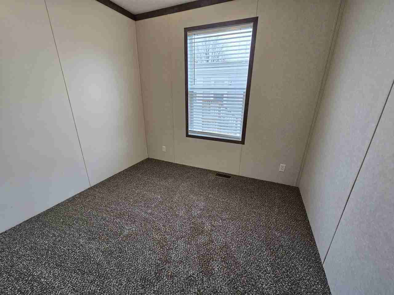 46000 Geddes Rd #294 - Photo 7 of 17
