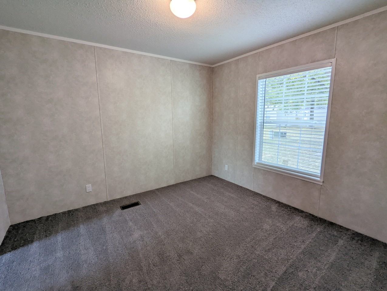 483 Montana #483 - Photo 7 of 15