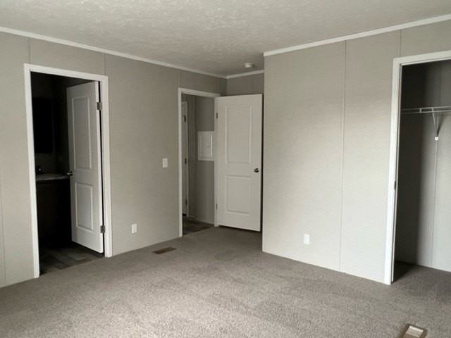 5150 Rhine Dr #020 - Photo 5 of 8