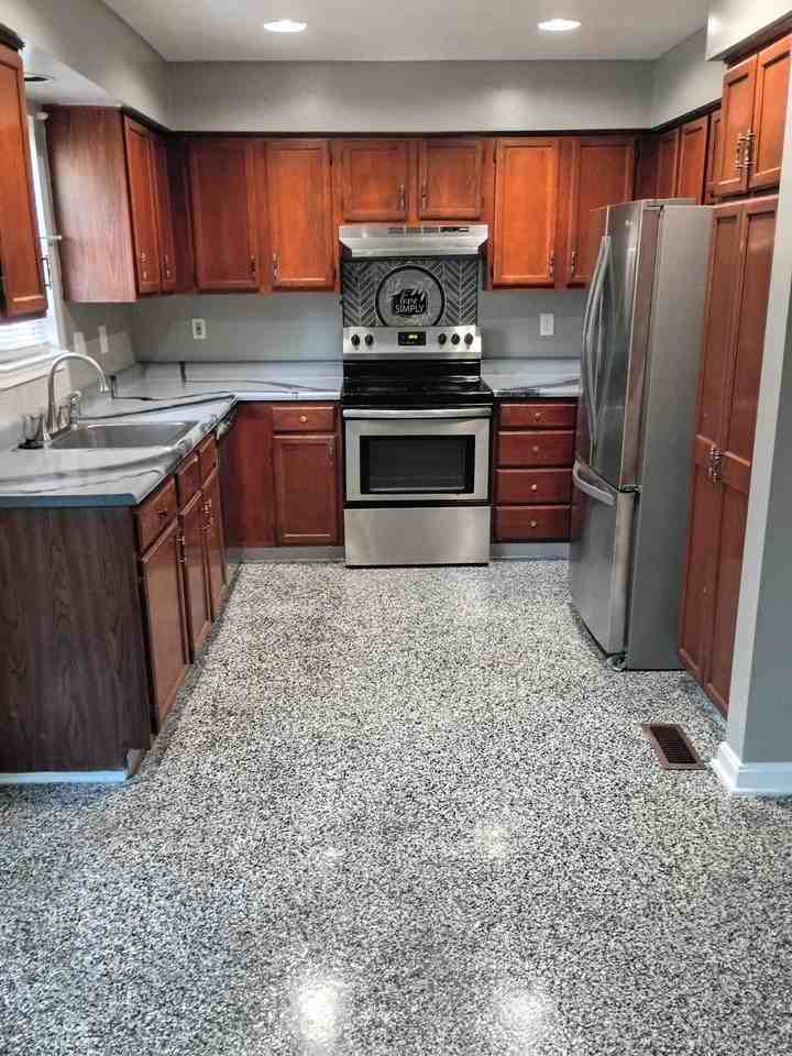 8901 Harkate Way - Photo 6 of 33