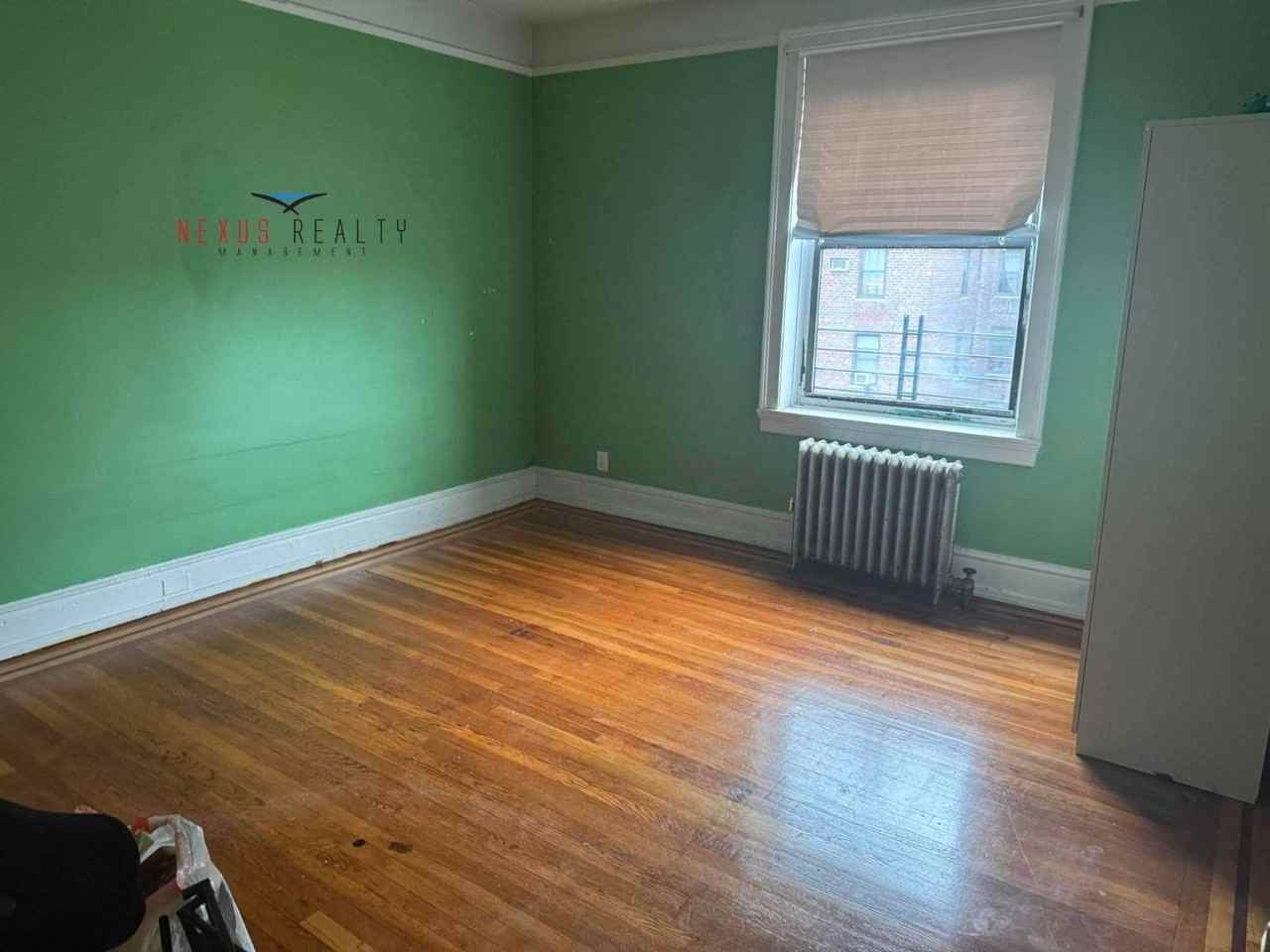 3758 86th St #7B - Photo 5 of 7