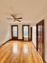 136 Saint James Pl #2R - Photo 1 of 1