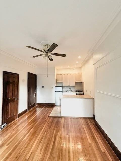 136 Saint James Pl #2R - Photo 2 of 6
