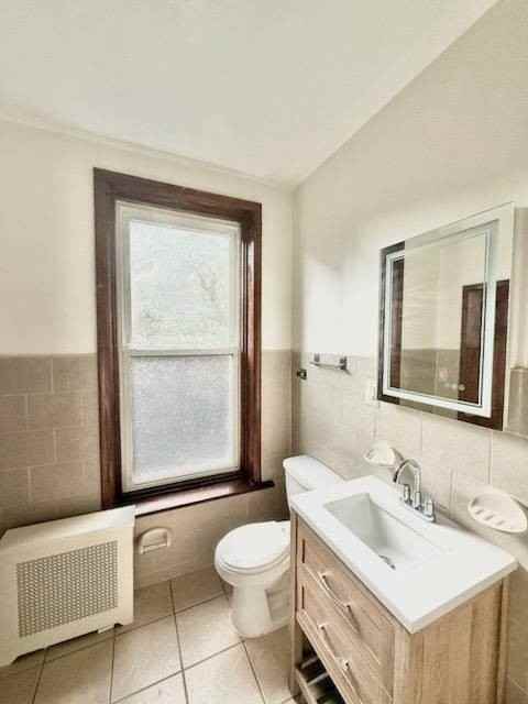 136 Saint James Pl #2R - Photo 5 of 6