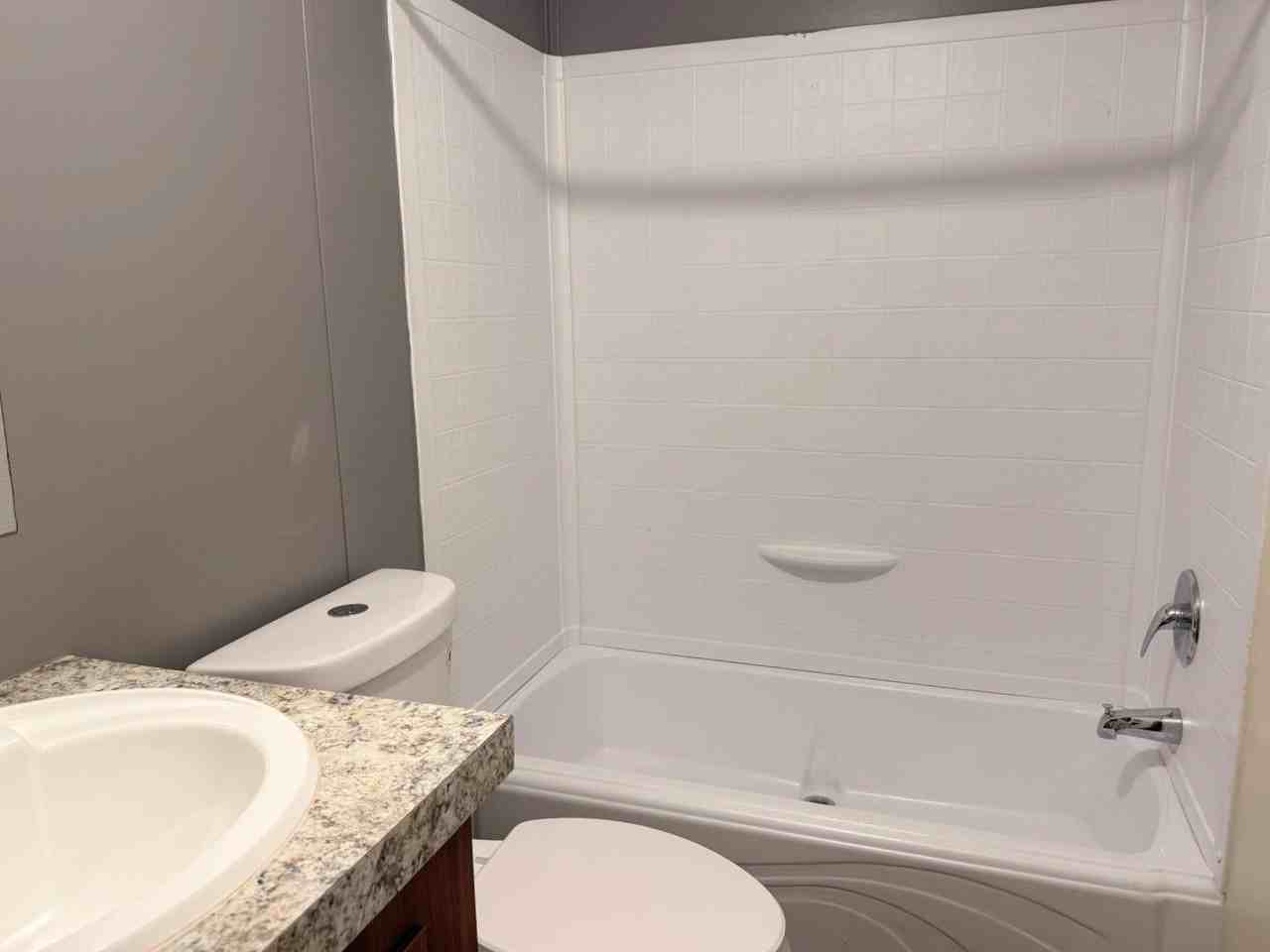 561 Banjo Way - Photo 4 of 8