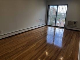 4545 58th St #3R - Photo 1 of 1