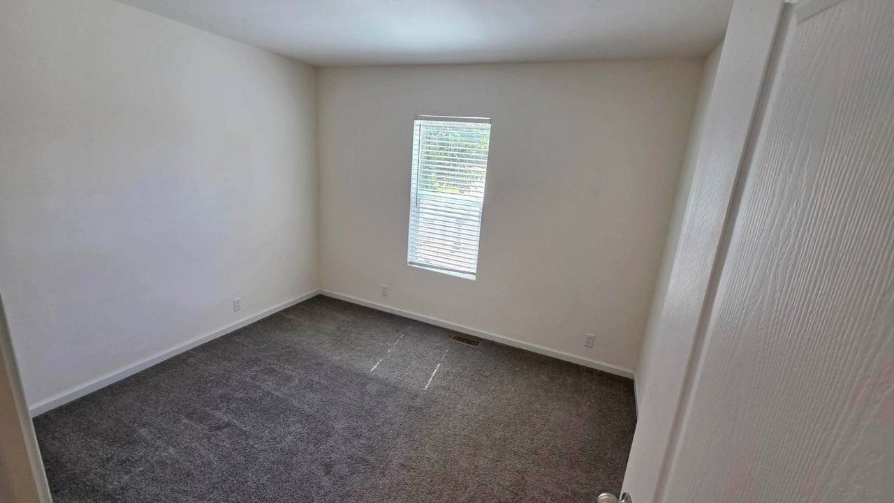 501 Kinney St #FV24 - Photo 7 of 8