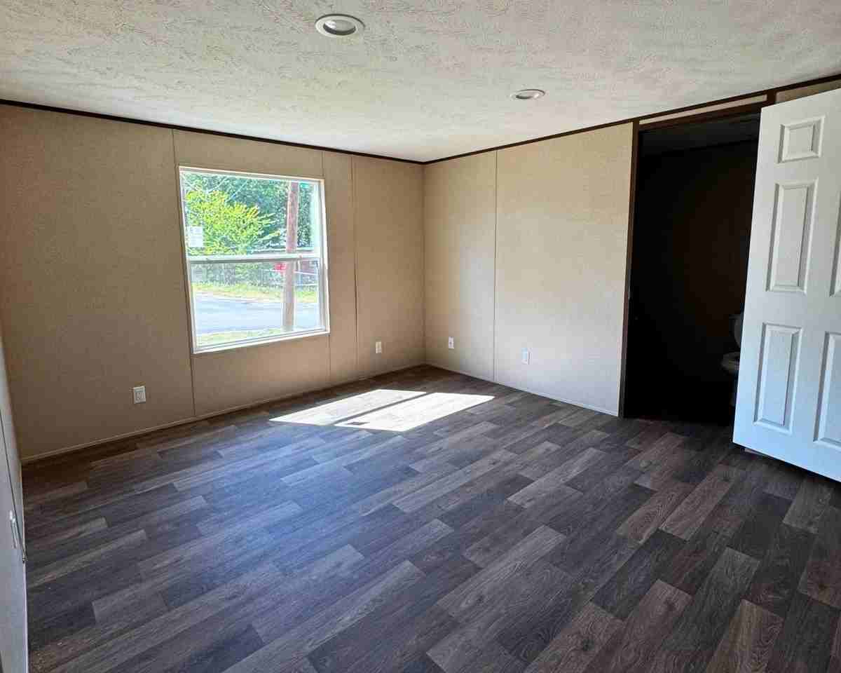 1721 Pinn Rd #77 - Photo 3 of 7