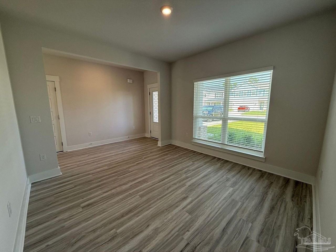 2143 Chirping Cricket Ct - Photo 6 of 37