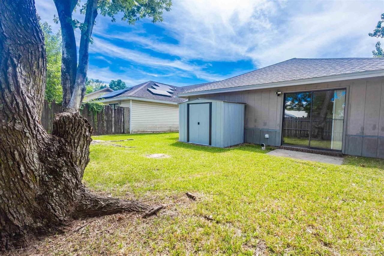 1711 Bennetts End - Photo 7 of 37