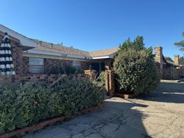 featured image of 2309 Haynes Dr #B