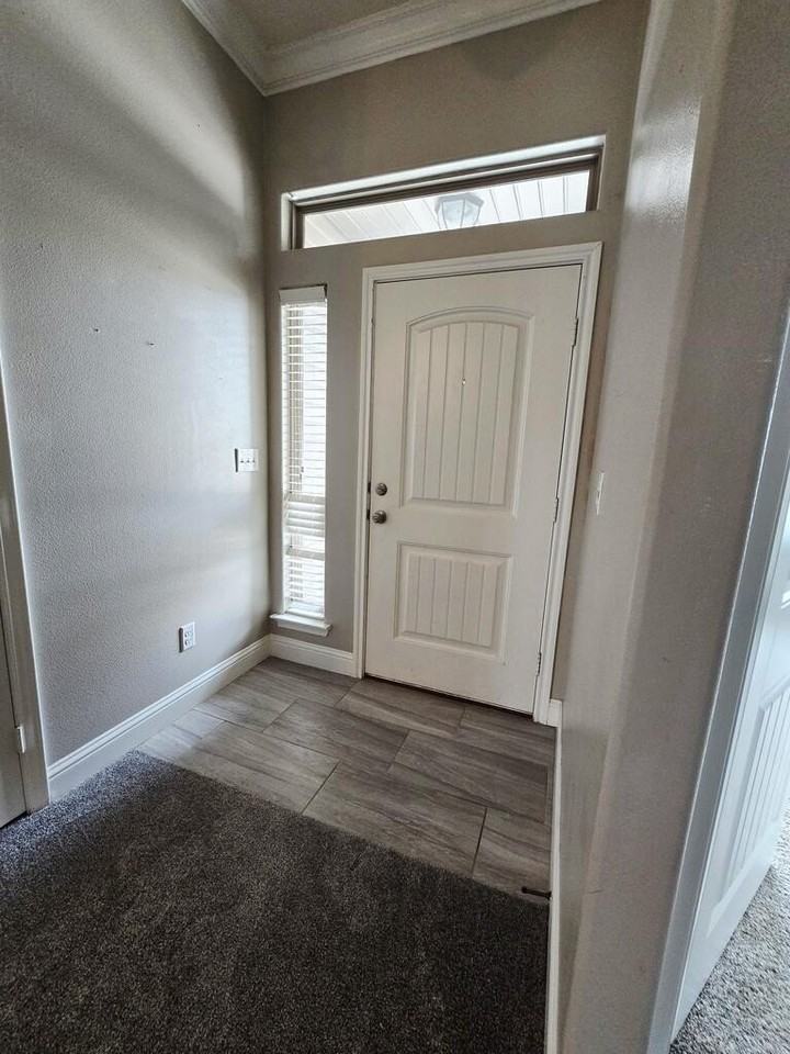 6715 Boot Dr - Photo 2 of 21