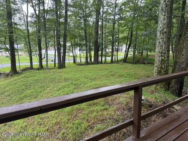 5185 Hummingbird Dr - Photo 4 of 10