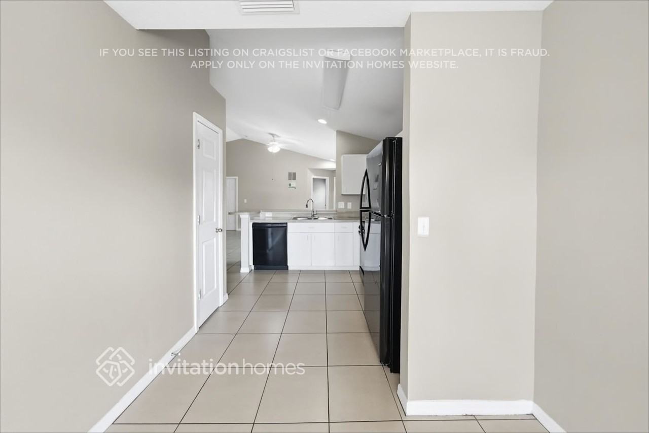 10353 Lakeside Vista Dr - Photo 6 of 19