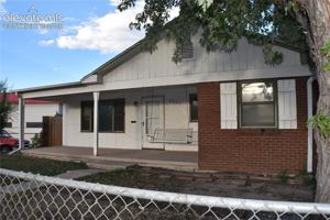 featured image of 2921 Beacon St
