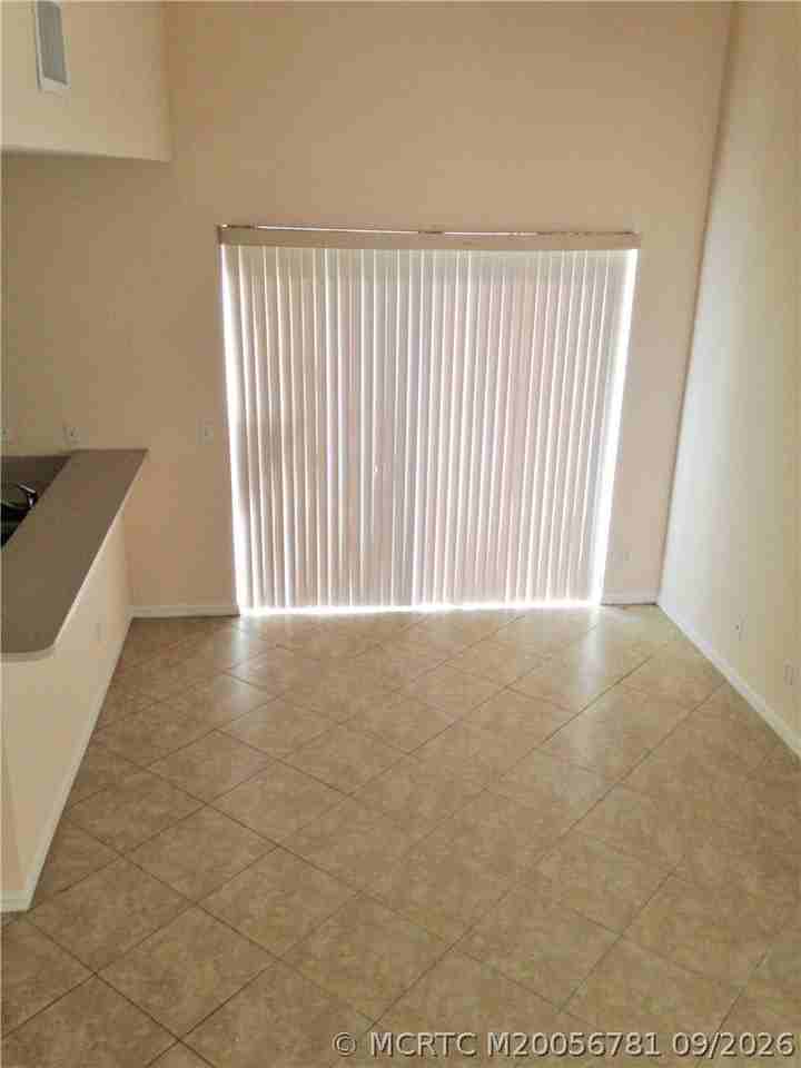 2085 Se Avon Park Dr - Photo 5 of 26