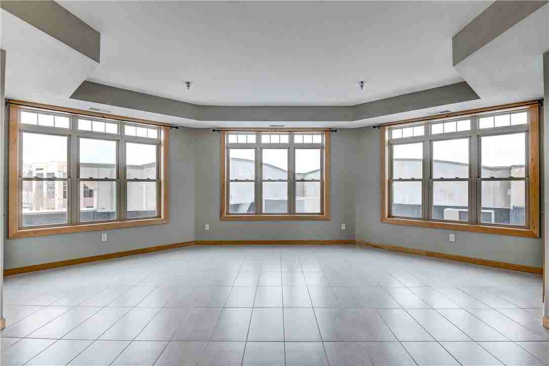 401 Pinnacle Way #210 - Photo 6 of 26