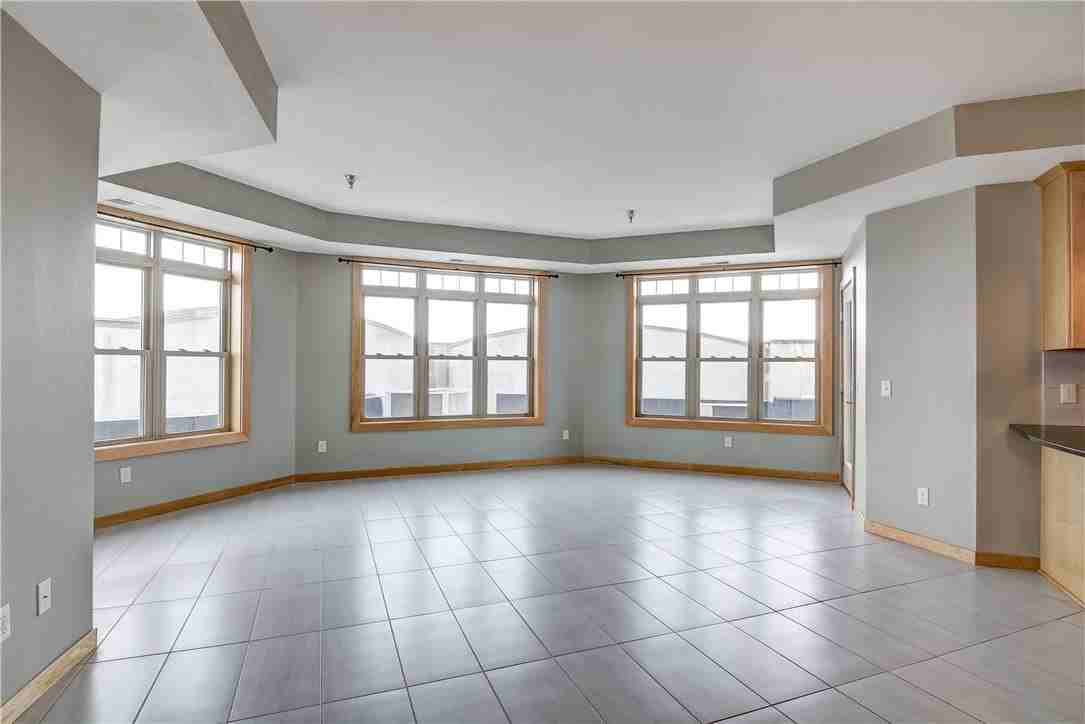 401 Pinnacle Way #210 - Photo 7 of 26