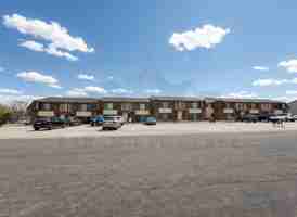 featured image of 1711 Fetterman Dr #2