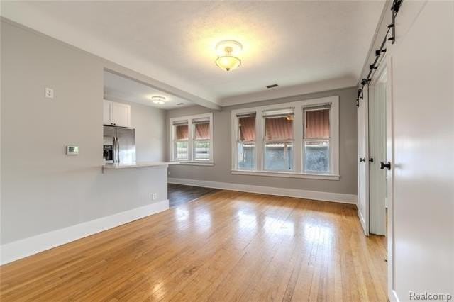 605 W Hudson Ave #2 - Photo 5 of 23