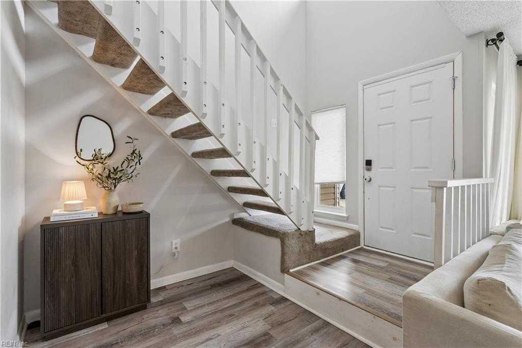 754 Quesnel Dr - Photo 3 of 50