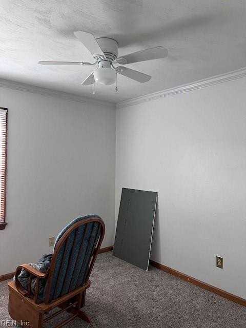 2046 Lyndora Rd - Photo 5 of 12