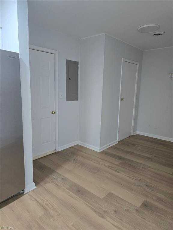 669 Whitechapel Dr - Photo 3 of 29