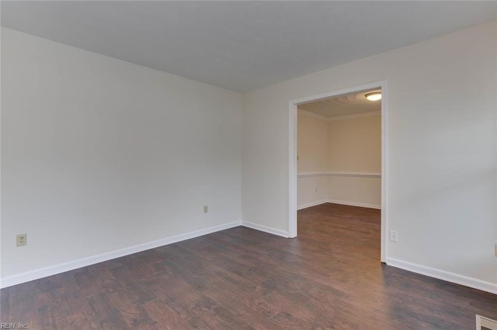 1328 Pamlico Blvd - Photo 4 of 38