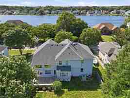 featured image of 953 Sandoval Dr