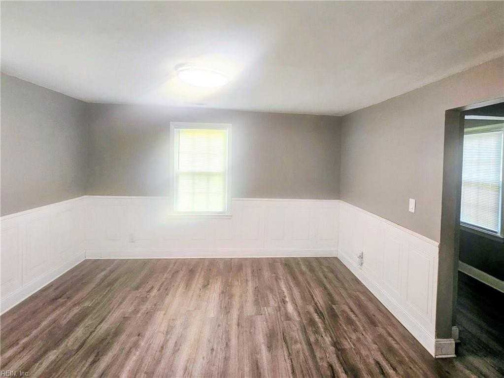 5800 Arden St - Photo 2 of 26