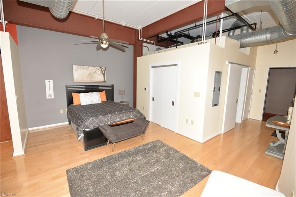 221 Market St #320 - Photo 4 of 20